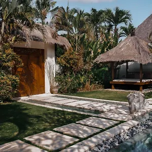 Nyaman Seminyak
